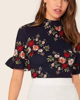 Mock-Neck Ruffle Cuff Floral blouse